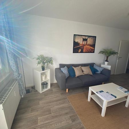 Elboase Mit Zwei Schlafzimmern Magdeburg Exterior foto