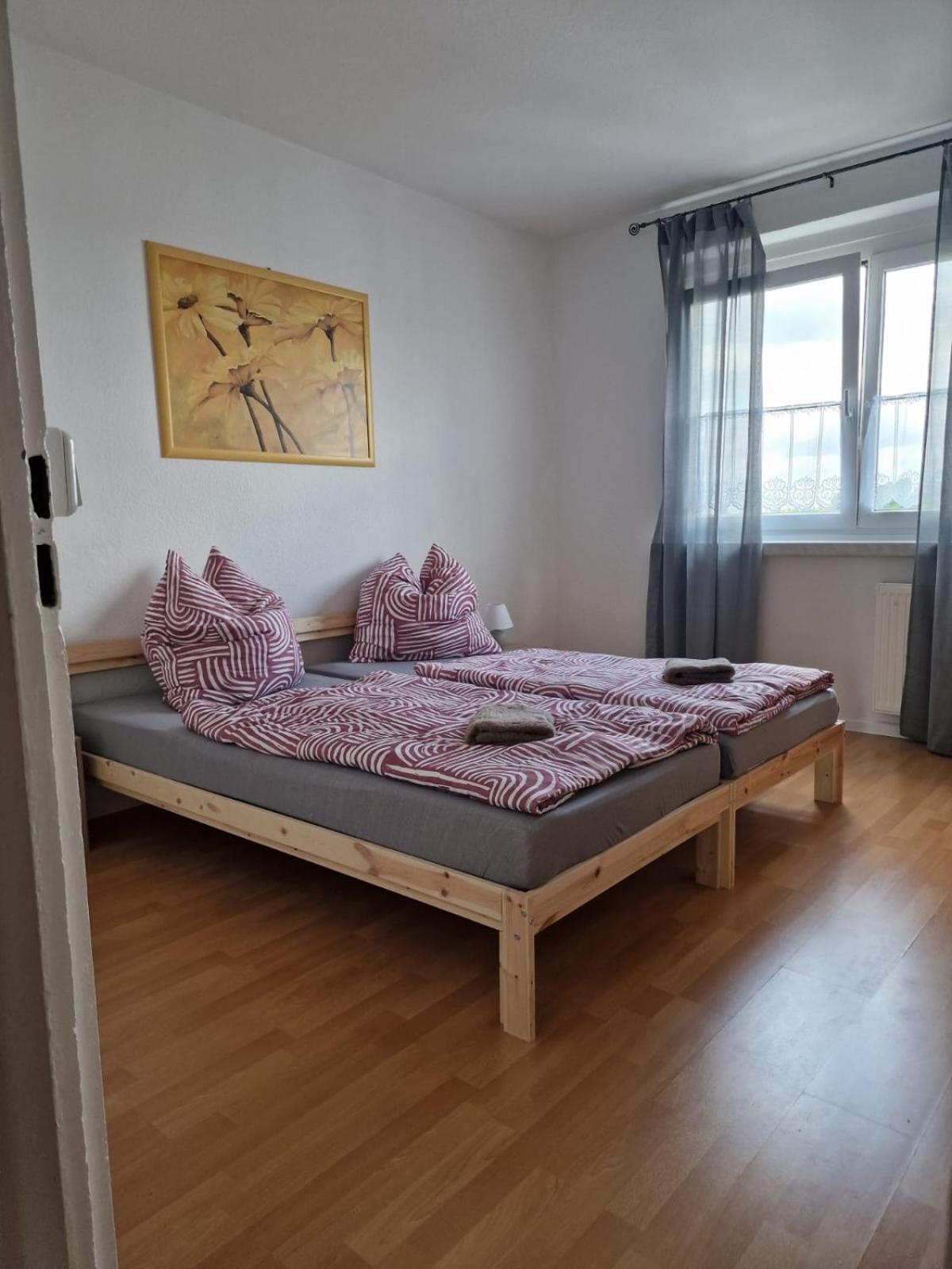 Elboase Mit Zwei Schlafzimmern Magdeburg Exterior foto