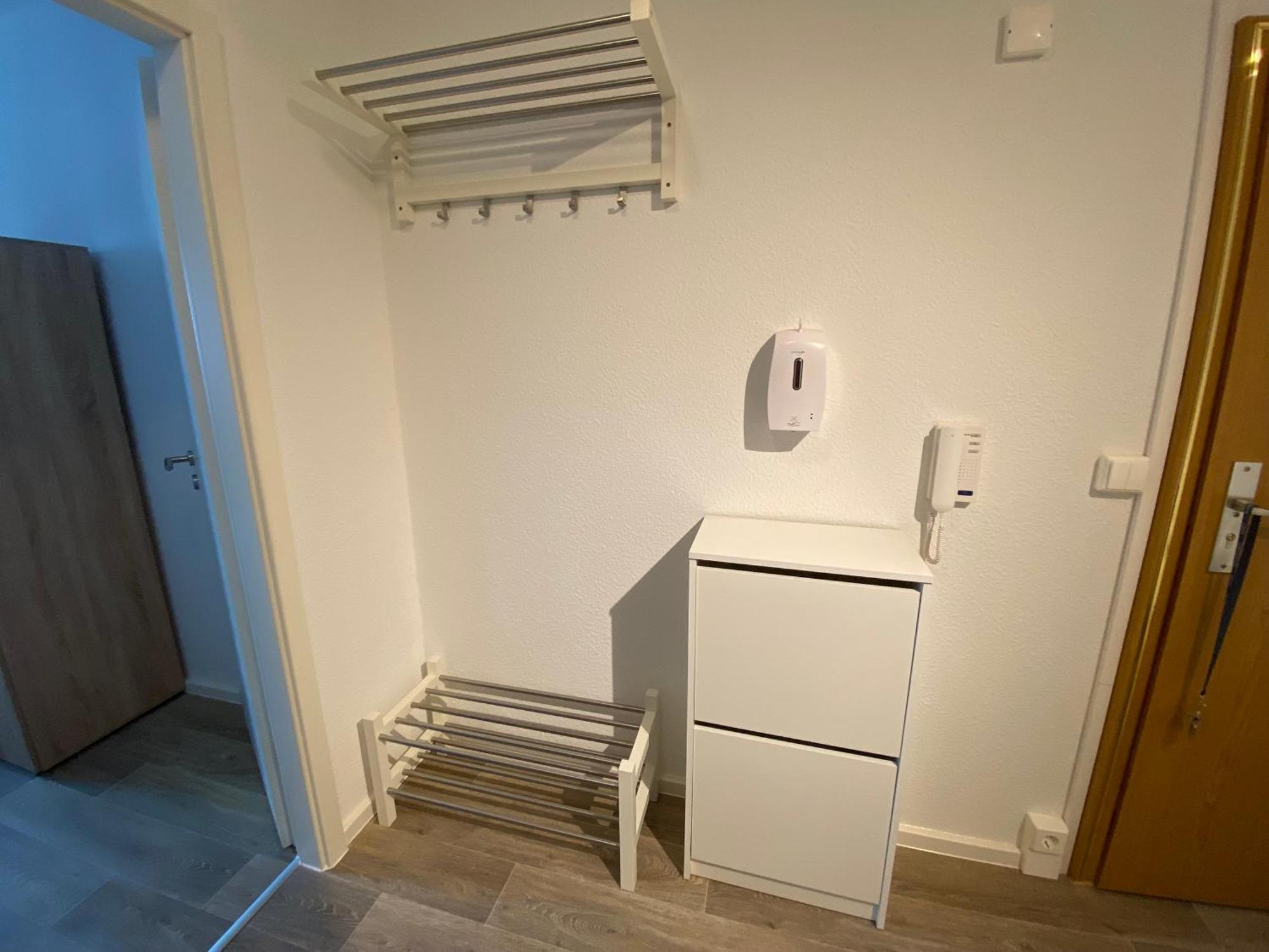 Elboase Mit Zwei Schlafzimmern Magdeburg Exterior foto